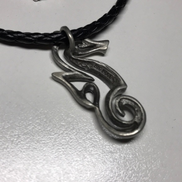BIG BLUE Pewter Seahorse Pendant Leather Necklace - Picture 5 of 5